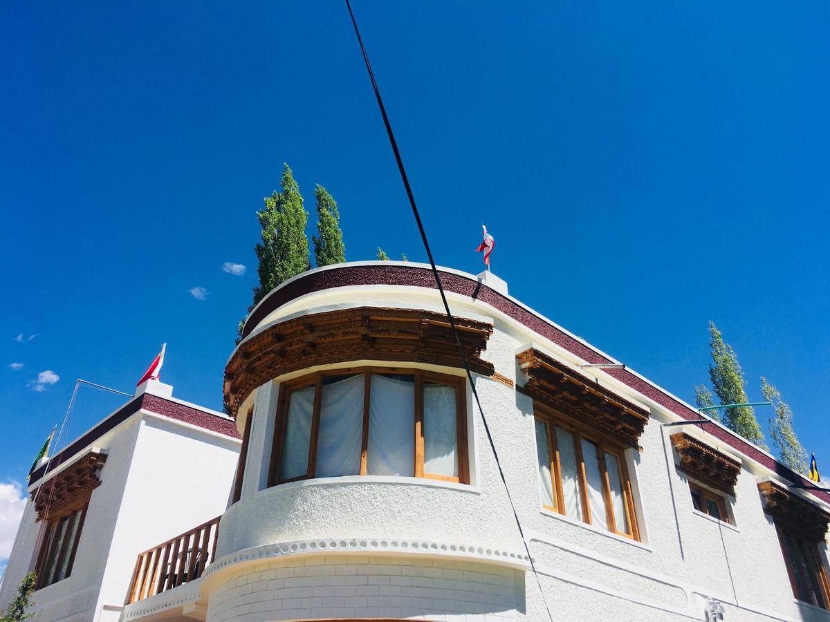 Ponyo Stays Leh Exterior photo
